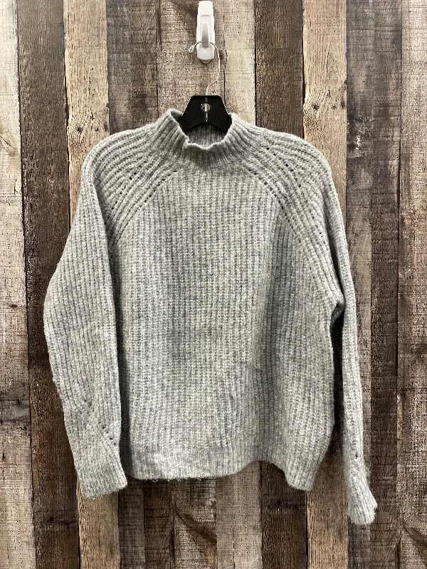 Sweater By For The Republic In Grey, Size: M