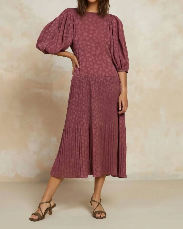 Floral Jacquard Midi Dress In Wine