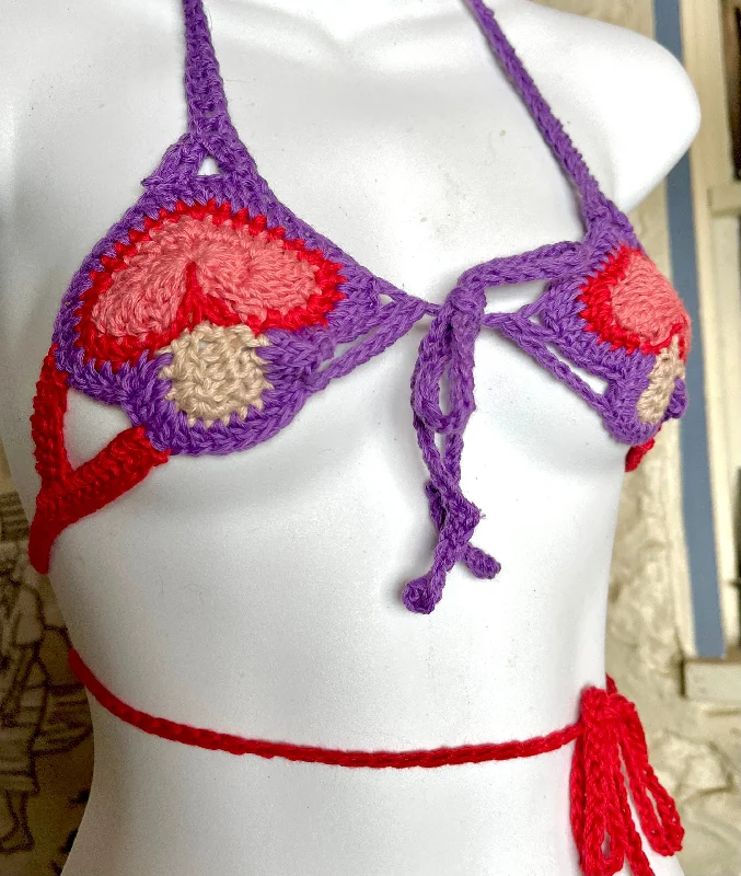 Pink and red mushroomkini