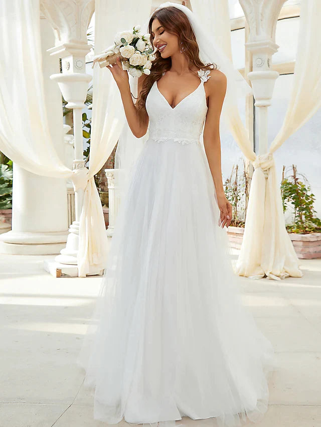 Beach Open Back Casual Wedding Dresses Floor Length A-Line Sleeveless  V Neck Tulle Crystals Appliques