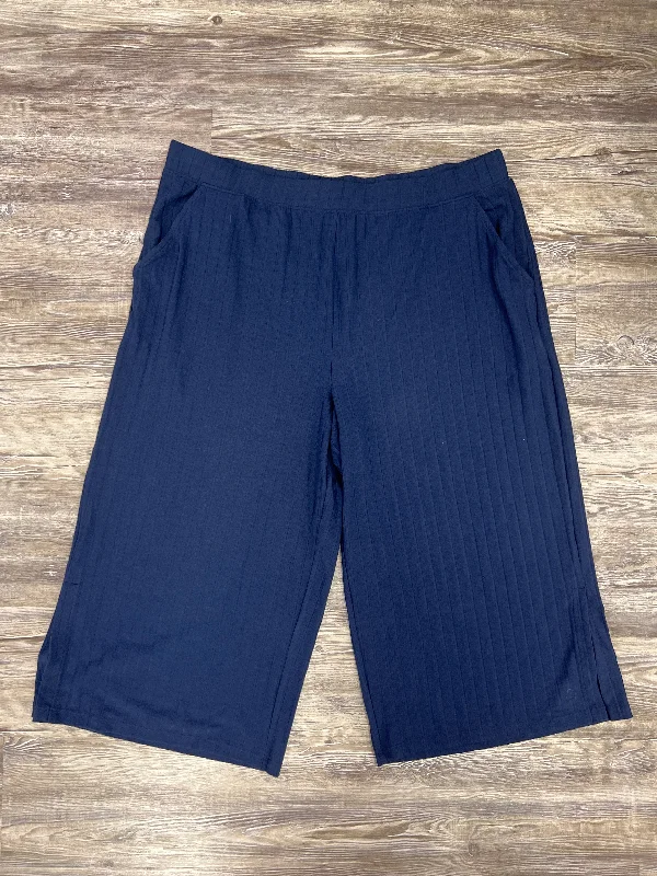 Capris By Cuddl Duds In Navy, Size: Xl